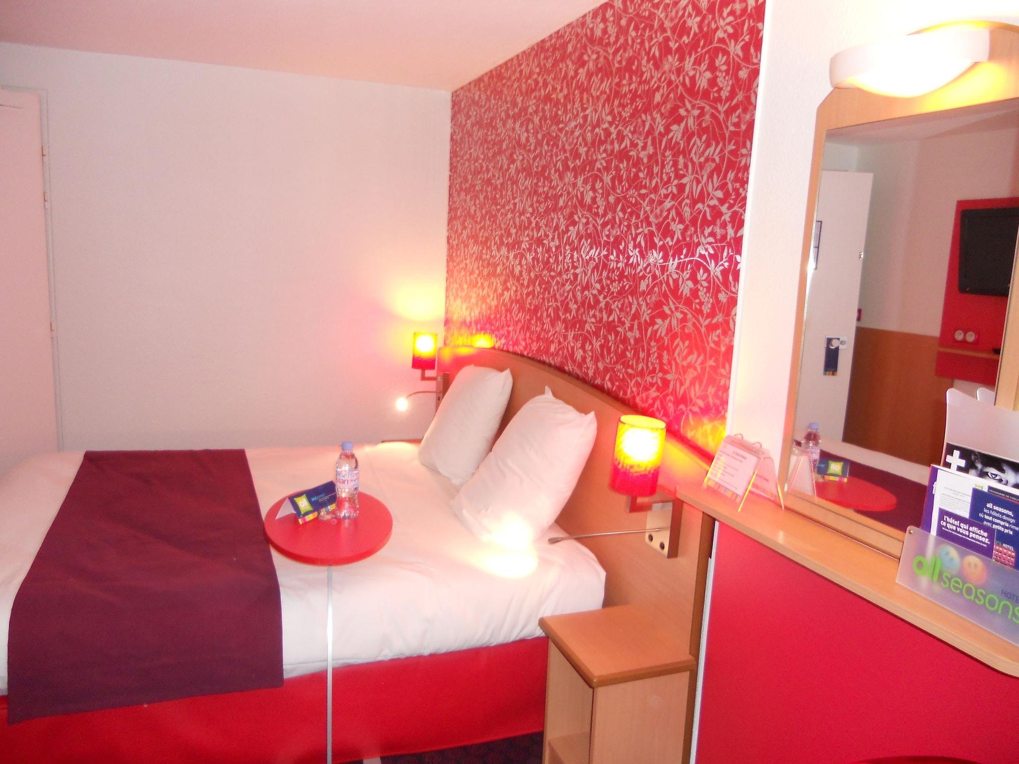 Ibis Styles Bourg En Bresse Hotel Екстериор снимка