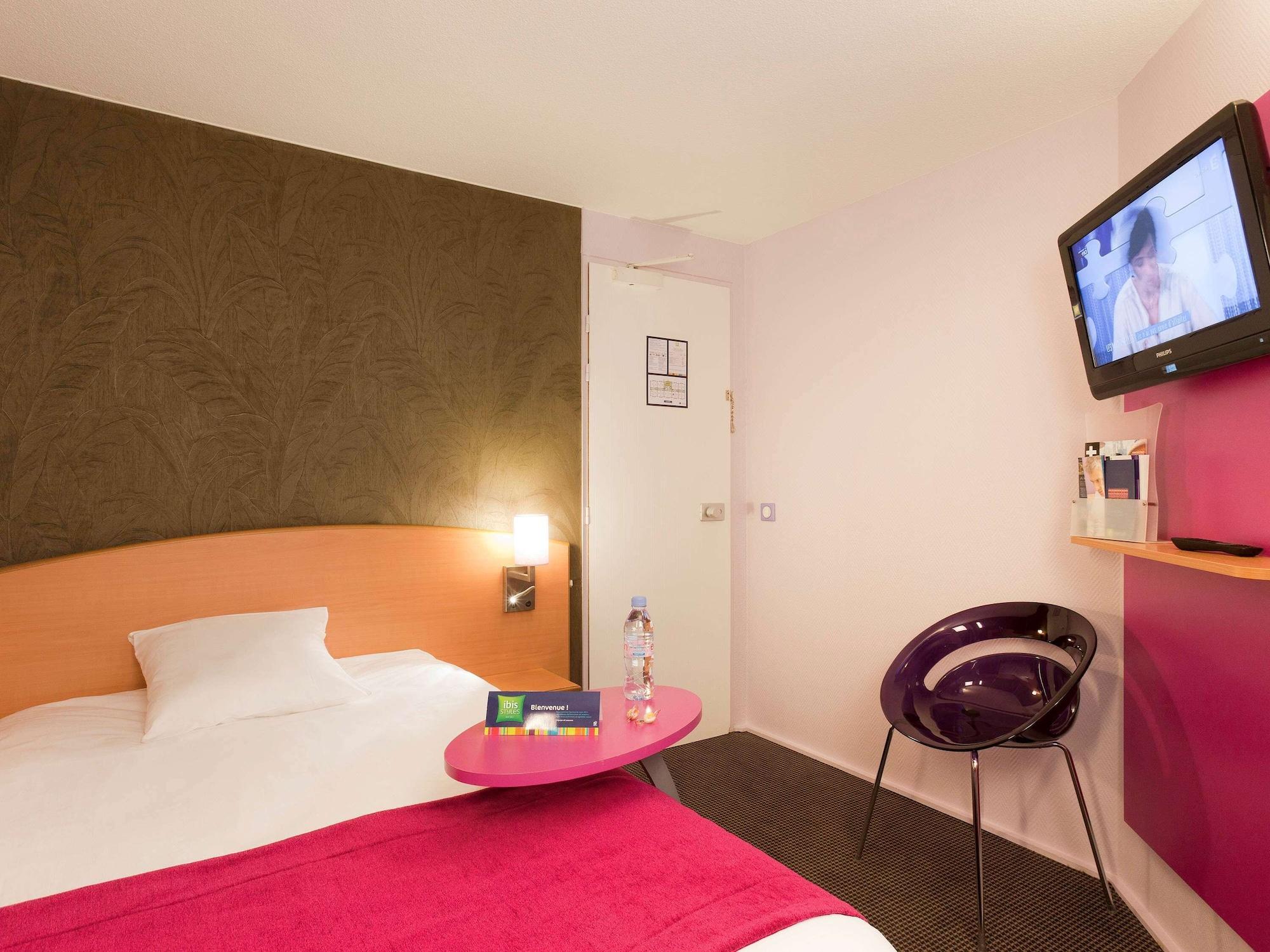 Ibis Styles Bourg En Bresse Hotel Екстериор снимка