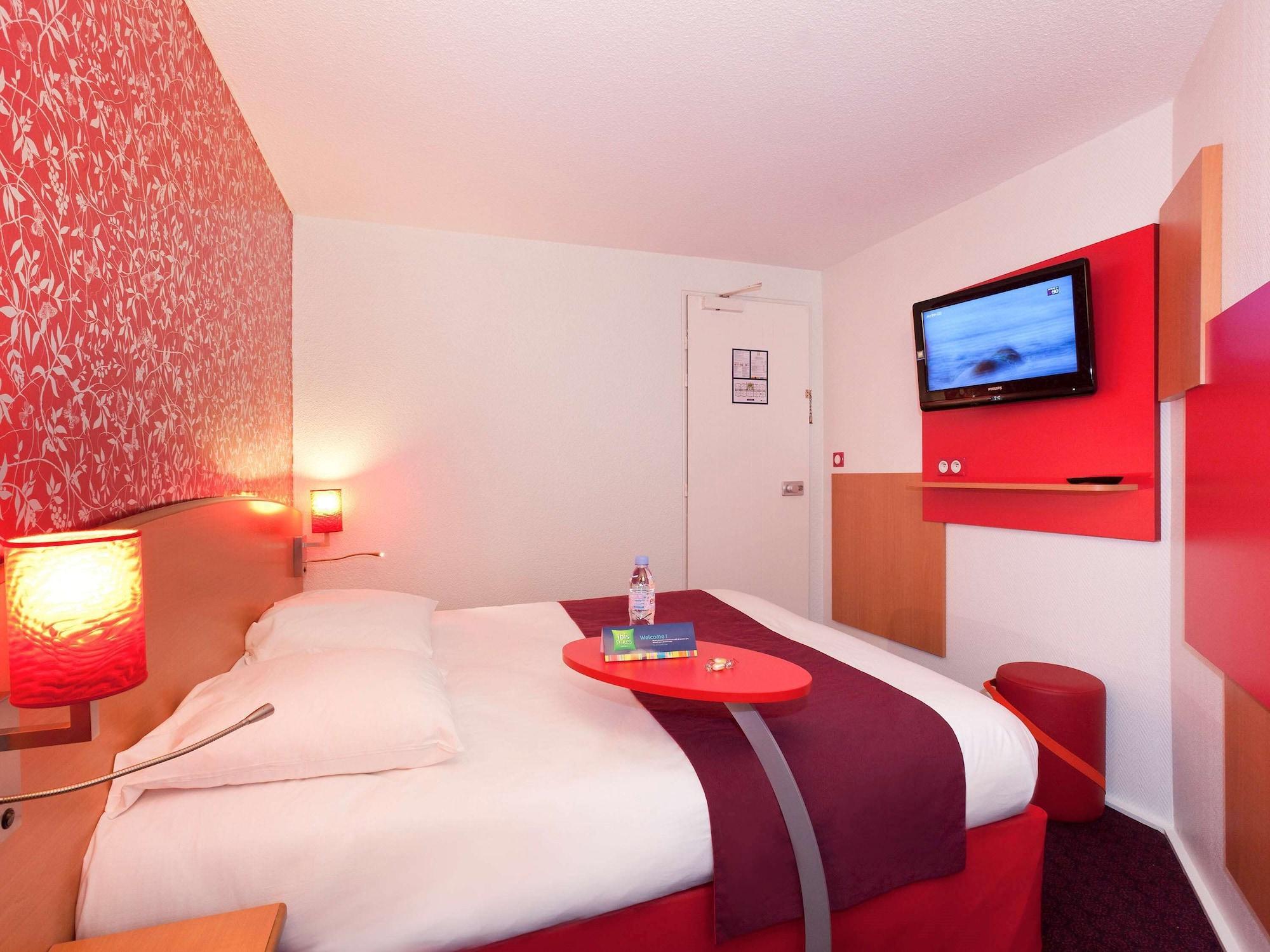 Ibis Styles Bourg En Bresse Hotel Екстериор снимка